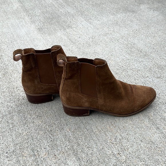 Steve Madden booties - Picture 1 of 10